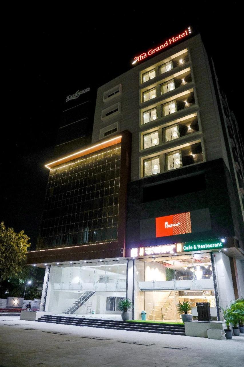 Hotel The Grand Indore Esterno foto